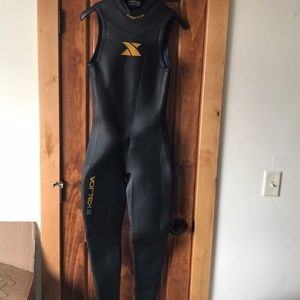 Xterra sleeveless Wet suit.